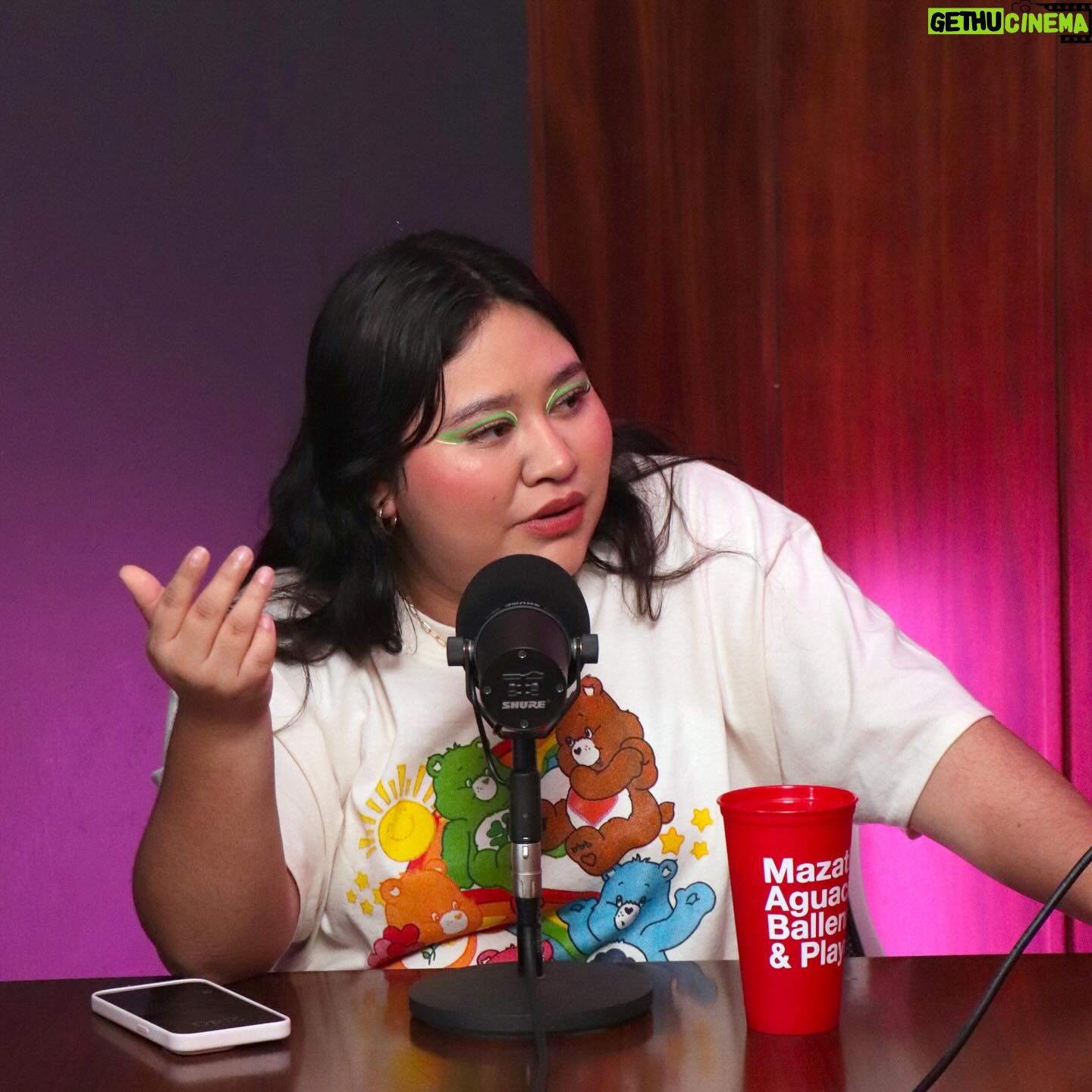 Herly RG Instagram - Nuevo episodio de “CEREBROS - El Podcast” con nuestra primer mujer invitada @herlanlly_rg ya disponible! Herlanlly Rodríguez o como mejor la conoce el mundo del internet; Herly RG, nos cuenta en este episodio cómo fue que desde niña tuvo un gran acercamiento a la música y los escenarios. Además, nos platica sobre las lecciones que ha aprendido a lo largo de su vida y cómo es que, con una carrera como influencer consolidada, ha podido cumplir sus grandes sueños, entre ellos, su sueño de ser cantante y poder un día, llenar un Teatro Metropolitan coreando sus composiciones. #herlyrg #cerebroselpodcast #cadacancióncuenta