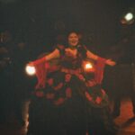 Herly RG Instagram – Graciaaaas a todas las personas que están interactuando con mi nueva canción, y para los críticos musicales de internet jajajajaja gracias también, no sabía que existiera tanta gente que sabe de música en internet ¡FELIZ INICIO DE SEMANA! Y a seguir reproduciendo amor verdadero 🌹♥️