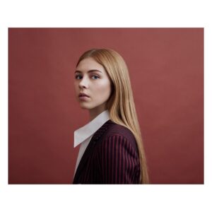 Hermione Corfield Instagram - Class of 2019