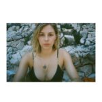 Hermione Corfield Instagram –