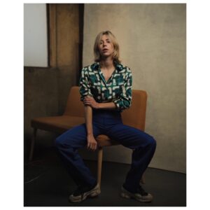 Hermione Corfield Instagram - @philsharp ✨ haircut shout out - @georgenorthwood & colour @david_inman_colour