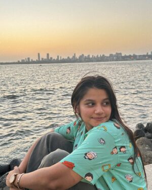 Hetal Gada Instagram - Sunset Story. 

#HetalGada #sunsetsky