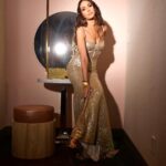 Hiba Tawaji Instagram - ✨🫶 #grammys @ibrahimmaaloufofficial ❤️ Stylist @theparislibby Dress @dolcegabbana Make up @elojelloseropian Hair @lucy_gedjeyan 📸 @mariobarberiophotos