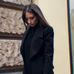 Hiba Tawaji Instagram - 🖤 @stephanerolland_paris #pfw #parisfashionweek