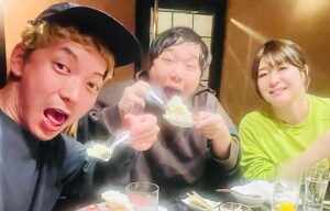 Hiccorohee Instagram - お笑い道人たち
祝いを打ってくれました
にくいねえありがとうお笑い道人たち
@kazuyashimasanewyork 
@seiya_shimofuri 
@inadamikisan