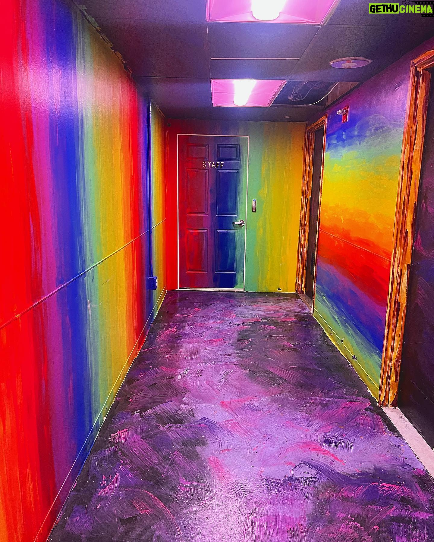 Hiccorohee Instagram - 🎨 #wonderlanddreamland @alexameadeart @wonderlanddreamland