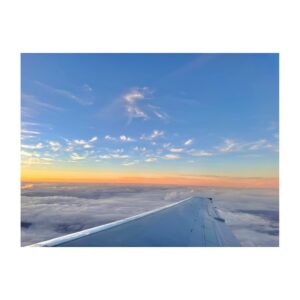 Higuchi Kaede Instagram - Thanks for winter vacation✈️🏖️☀️🌺

お休みをいただいて家族で旅行してきました！
風邪引いたりして大変でしたが…🤧良い経験。

今回は初めて行く場所ばかりでした❗️
何投稿かに分けて写真アップします📷✨

お土産もらってない人は連絡くださーい🤭
事務所の控え室にも置いてあるのでご自由に🌈

#hawaii #hawaiitrip 
#kaeteて誰やねん✋
#ハンバーガー何円すんねん✋
#老後住めるか不安になってきた✋
#でもまた行くからな😤
#iphone15proカメラ最強📸