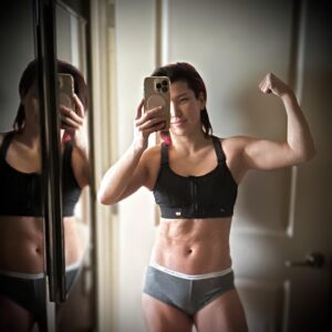 Hikaru Shida Instagram - In 5 days.
#AEW  #AEWAllIn #HolyShida