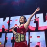 Hikaru Shida Instagram – Here, Use This!!<🎃
Thank you for tonight #AEWCollision 
And Happy Halloween!
#cosplay #hikarushida #aew