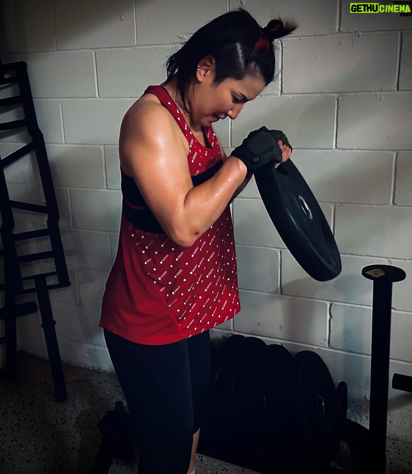 Hikaru Shida Instagram - In 6 days. #AEW #AEWAllIn #HolyShida