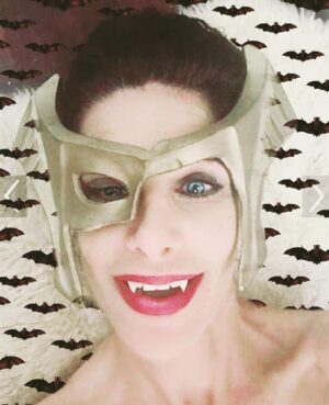 Hilary Shepard Instagram - HAPPY DIVAWEEN‼️🎃👻🧙‍♀️🧛‍♀️😱🙀Don’t forget to send me all your  candy‼️❌⭕️💋🍭 🦹🏻‍♀️🍬🍫🔪