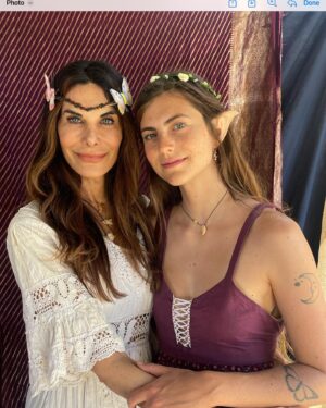 Hilary Shepard Instagram - 💗🐚🪐Hope all you mothers and aunties and friends and caregivers had a beautiful #mothersday! So grateful and lucky I got to spend it with my girls going to the #renaissancefair ! Def giving  the good #divatox from the last episode of #turbo !We missed our @dhlovelife though!🏴‍☠️‼️💋❤️👯‍♀️👯‍♀️ (scroll to the last video)