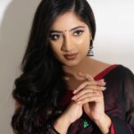 Hima Bindhu Instagram - In the elegance of a black saree, a beautiful smile adorned with a lovely makeover by @poshmakeover_priya every moment becomes a masterpiece captured by the artistry of @karthipalaniappan.photography #BlackSareeElegance #PoshMakeover #StudioxCaptured #BeautifulSmile #FashionMoment #StudioxArtistry #LovelyInBlack #PicturePerfect In the elegance of a black saree, a beautiful smile adorned with a lovely makeover by @poshmakeover_priya every moment becomes a masterpiece captured by the artistry of @karthipalaniappan.photography #BlackSareeElegance #PoshMakeover #StudioxCaptured #BeautifulSmile #FashionMoment #StudioxArtistry #LovelyInBlack #PicturePerfect