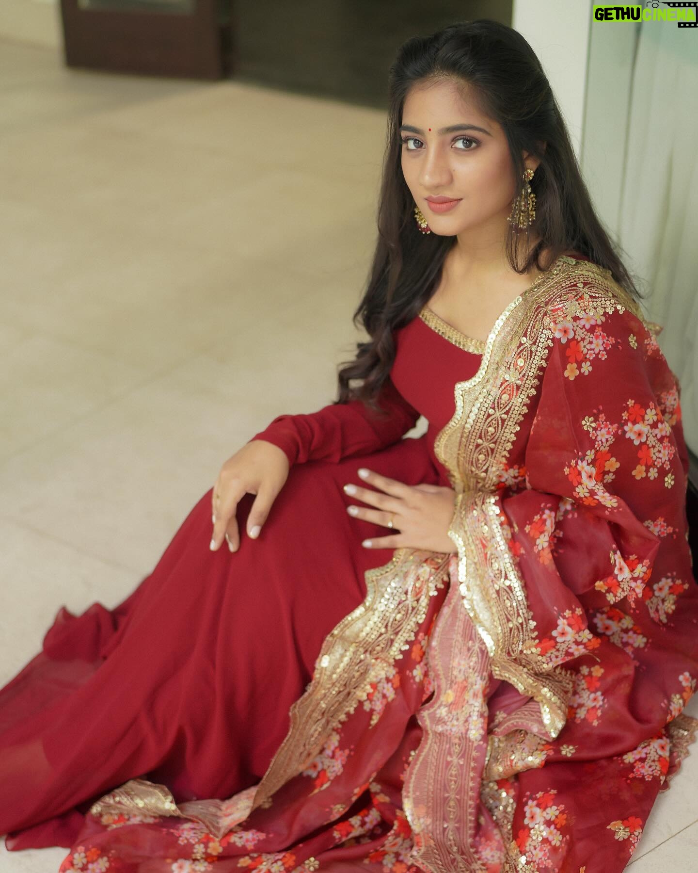 Hima Bindhu Instagram - 👀 ooh kalaaa 🪬 Muse : @himabindhu____ Costume - @ival.amali Photographer - @camerasenthil Makeup - @priya_dharshini_makeupartist Hair - @shalini_hairartist Shoot Organised by @rrajeshananda