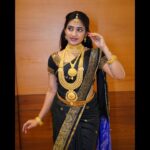 Hima Bindhu Instagram - 🖤Black and Gold⚜️ #sareelove #traditional