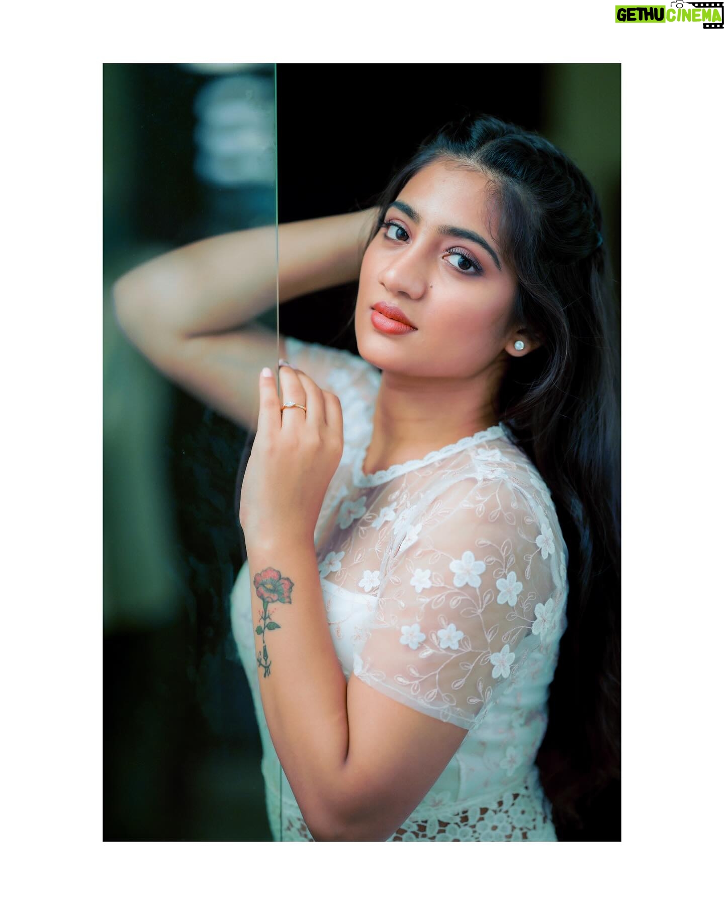 Hima Bindhu Instagram - White is the colour of purity, innocence and light. ☀️ Pc @camerasenthil @rrajeshananda #white #love #instagood #photooftheday #fashion