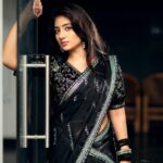 Hima Bindhu Instagram - Totally feeling the vibes of black and silver! Rocking that timeless elegance in every fold. This stunning saree is a creation by @style_in_threads_ Pc @sathyaphotography3 🌟🖤 #sareeswag #saree #dazzling #styleinthreads #elegance