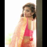 Hima Bindhu Instagram - “Beauty in Simplicity ✨" Latest Photoshoot Artist - @himabindhu____ Costume - @kaarigai.sarees Photographer - @camerasenthil Makeup - @priya_dharshini_makeupartist Hair - @shalini_hairartist Shoot Organised by @rrajeshananda