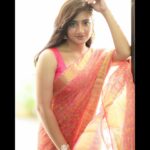 Hima Bindhu Instagram - “Beauty in Simplicity ✨" Latest Photoshoot Artist - @himabindhu____ Costume - @kaarigai.sarees Photographer - @camerasenthil Makeup - @priya_dharshini_makeupartist Hair - @shalini_hairartist Shoot Organised by @rrajeshananda