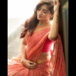 Hima Bindhu Instagram - “Beauty in Simplicity ✨" Latest Photoshoot Artist - @himabindhu____ Costume - @kaarigai.sarees Photographer - @camerasenthil Makeup - @priya_dharshini_makeupartist Hair - @shalini_hairartist Shoot Organised by @rrajeshananda