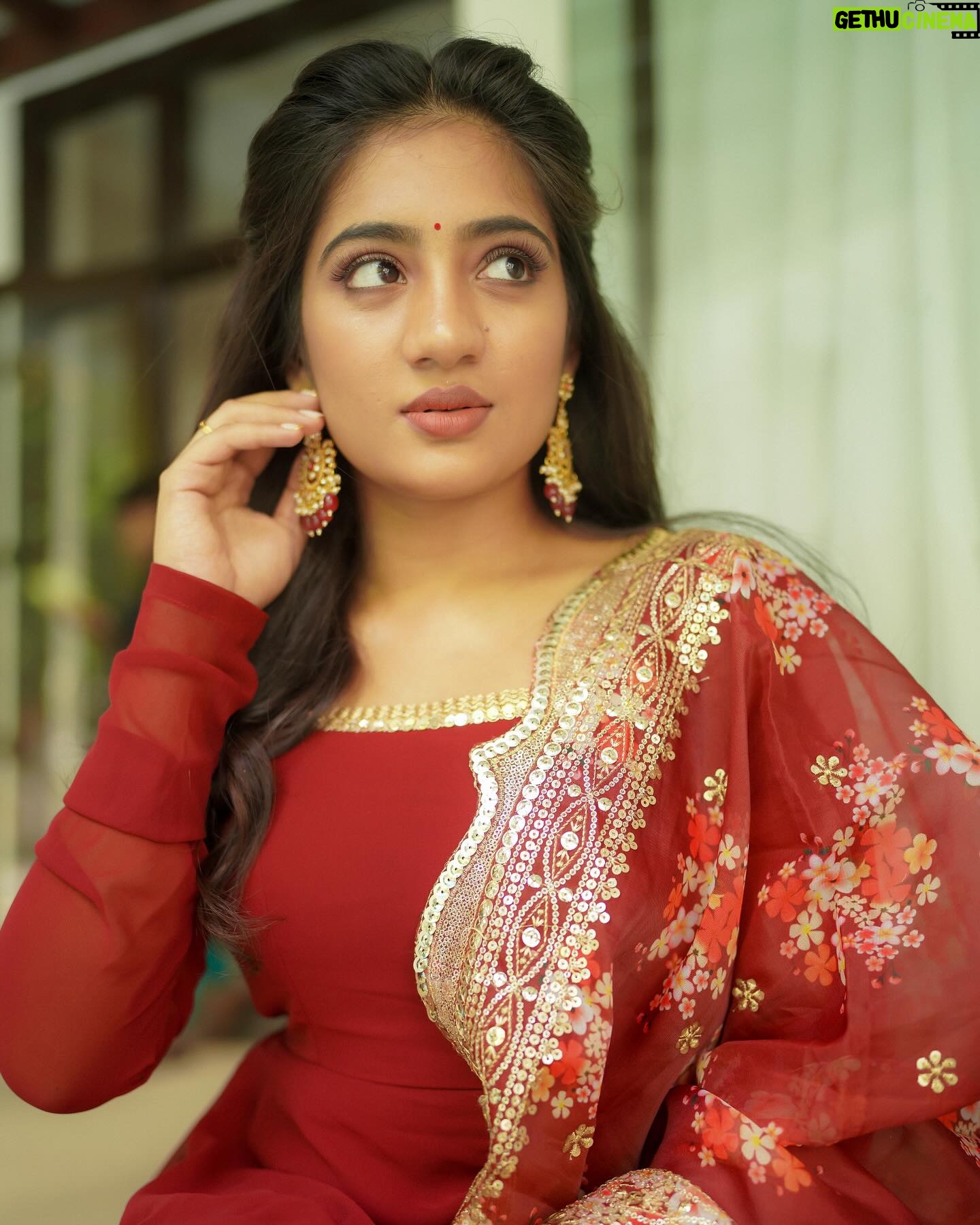 Hima Bindhu Instagram - 👀 ooh kalaaa 🪬 Muse : @himabindhu____ Costume - @ival.amali Photographer - @camerasenthil Makeup - @priya_dharshini_makeupartist Hair - @shalini_hairartist Shoot Organised by @rrajeshananda
