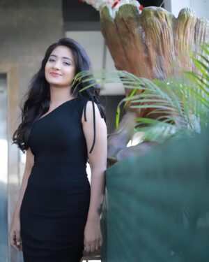 Hima Bindhu Instagram - L&G……. “Her🖤”

"Unleashing the storm within💥 Warrior spirit, unbreakable soul 🔥 Confidence in every step. 💪 #BadassVibes #FearlessFemale #FearlessFemme"