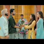 Himanshi Parashar Instagram - Na jaane kab Jhanak aur Anirudh ki ladaayiyaan khatam hogi. Aur kya inke beech ho paayega ‘Ishq’? Dekhiye, #Jhanak, iss Somvaar se, raat 10:30 baje, @starplus aur Disney Hotstar par.
