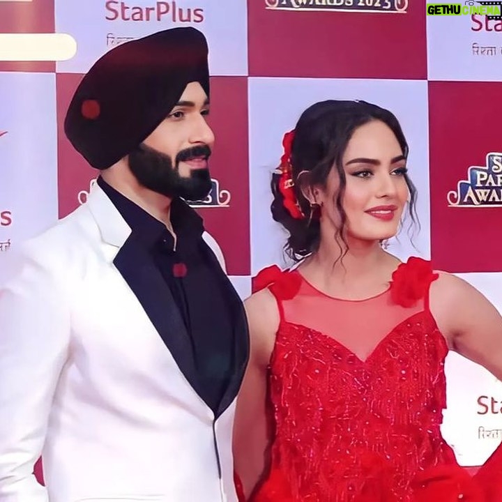 Himanshi Parashar - 43.7K Likes - Nothing….
.
.
.
.
.
.
Just #sahan at #starparivaarawards