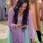Himanshi Parashar Instagram - Matargasti on set #terimeridoriyaann #shootingday #starplus #instareels #mastionset #behaindthescene #dirctor