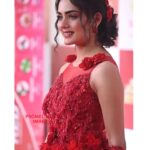Himanshi Parashar Instagram - Star Parivaar Awards 2023❤️ . #awardsnight