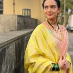 Himanshi Parashar Instagram - This look was also Pehli Baar for me🤭 . #terimeridoriyaann