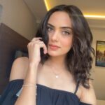 Himanshi Parashar Instagram - Akhiyan nu akhiyan ch rehn de🦋 . #akhiyan #neednewclicks