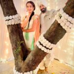 Himanshi Parashar Instagram – Don’t know about when SahAn coming back together in the show, but SahAn Day pr SahAn mil hi jaynge🌸
.
#SahAnDay #TeriMeriDoriyaann
