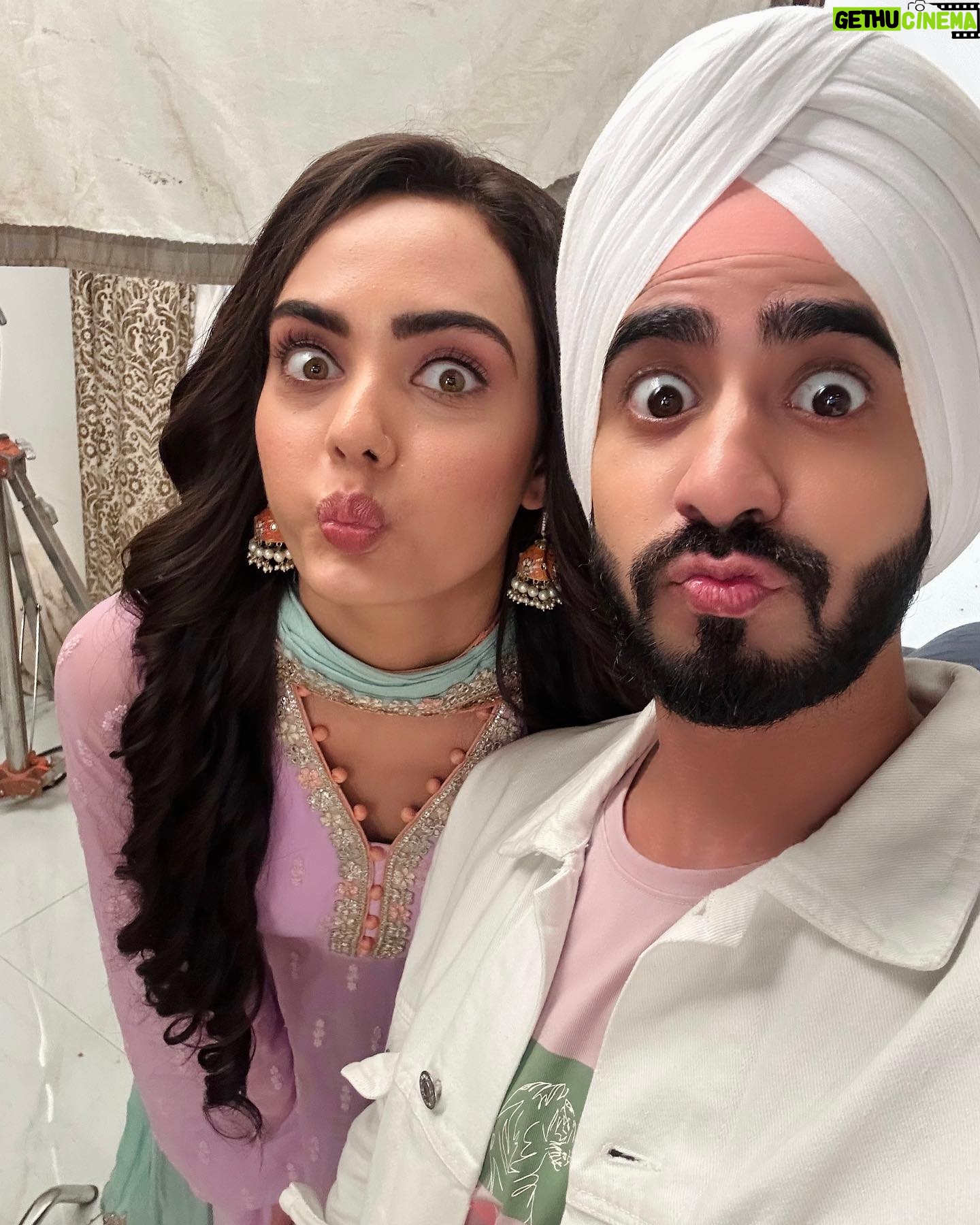 Himanshi Parashar - 36.2K Likes - Saadi Atrangi Yaari💃🏻🕺🏻
#quiteliterally
.
#bts #terimeridoriyaann