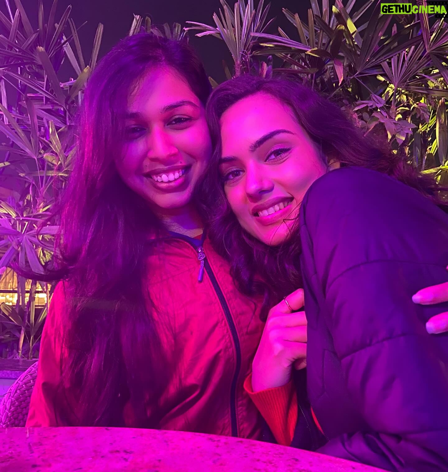 Himanshi Parashar - 34.3K Likes - How time just flies!🥹From seeing you knowing nothing about India to now getting married to an Indian, my Nepalan has come a long way😂❤️
Wish you all the love and happiness in this new journey of your life! I Love You🥹💋 my constant!
#bff #shegotmarried