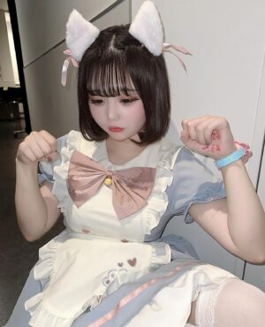 Hina Koyama Instagram - *•.𝙷𝚊𝚙𝚙𝚢 𝚅𝚊𝚕𝚎𝚗𝚝𝚒𝚗𝚎‬🤍 ̖́-

 #ハッピーバレンタイン  #happyvalentine  #valentine  #valentineday  #メイド服  #めいど