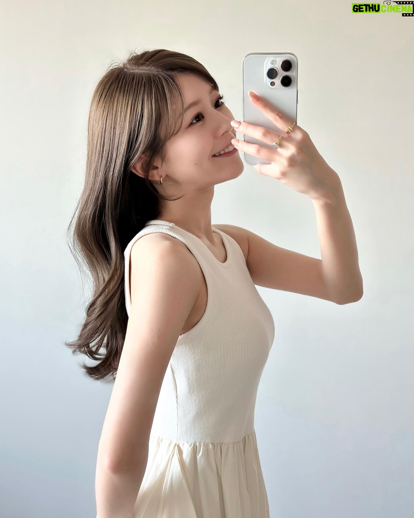 Hina Ishizaki - 8.1K Likes -
3月👒✨
春服の準備を着々と…!
この間染めたベージュカラーが好評すぎる👱🏻♀️🎶