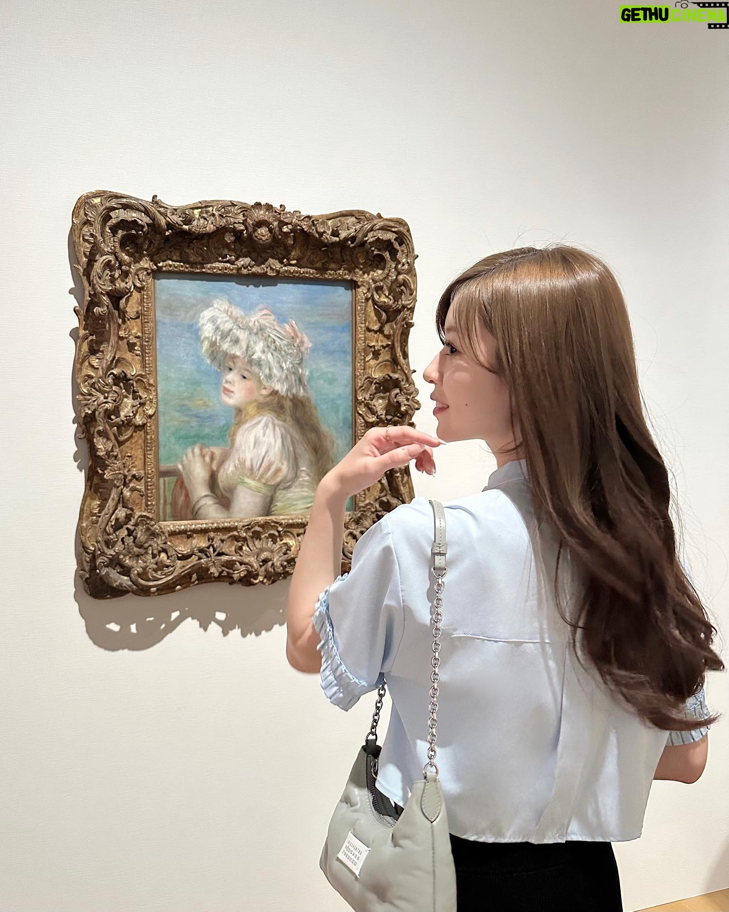 Hina Ishizaki Instagram - Renoir👒🪽 印象派ルノワール・モネ・ドガの 色彩や光の印象が美しくて…✨