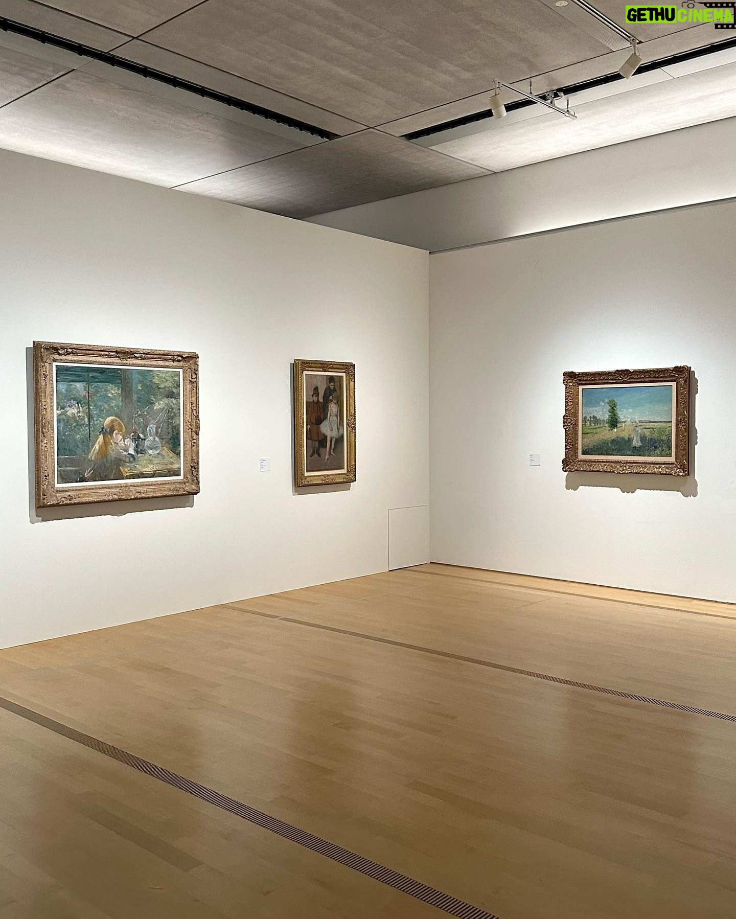 Hina Ishizaki Instagram - Renoir👒🪽 印象派ルノワール・モネ・ドガの 色彩や光の印象が美しくて…✨