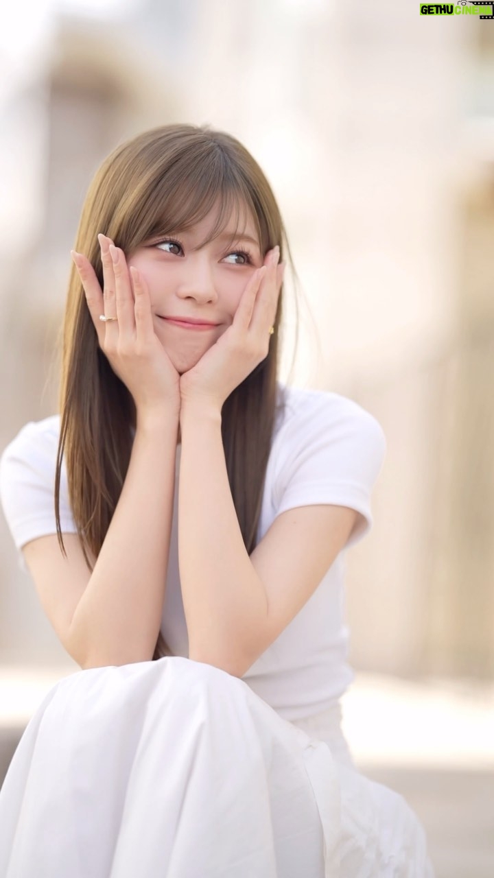 Hina Ishizaki - 8.1K Likes - 初めてのダブルカラーで透明感カラー👱🏻♀️🍒
@tenhouo