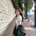 Hina Ishizaki Instagram - 春のお供にレザーget!!🐕🎀