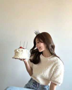 Hina Ishizaki Instagram - ⁡
0123🎂♡
お祝いのメッセージありがとうございます!! 幸せ!!