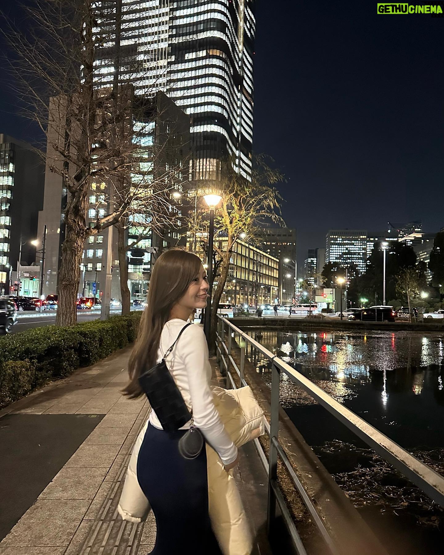 Hina Ishizaki - 8.8K Likes -
アシンメトリー😐🎶