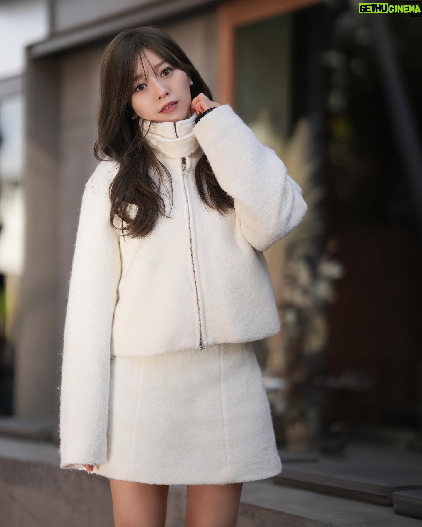 Hina Ishizaki Instagram - 2024年もよろしくお願いします☃️❄️ 平穏な日々が戻りますよう願っています.