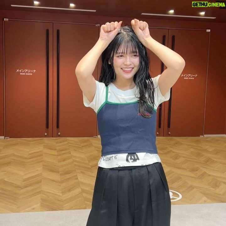 Hina Kagei Instagram - TGC熊本を締め括るイベント 「EXILE TETSUYA with EXPG in 熊本」に サプライズゲストとして呼んで頂きました〜!🫶🏻 私自身、ダンスが下手で苦手意識があったし 子供たちと一緒に踊る事も初めてだから、 うまく踊れなかったらどうしようと緊張してたけど イベントが始まると上手い下手なんてことは気にせずに 純粋に心からダンスを楽しめてあっという間の最高な時間でした☺︎ ダンスがより好きになったし本当に楽しかったーーー!🐻🩶 @exile_tetsuya_epi さん 呼んで頂きありがとうございました🔥