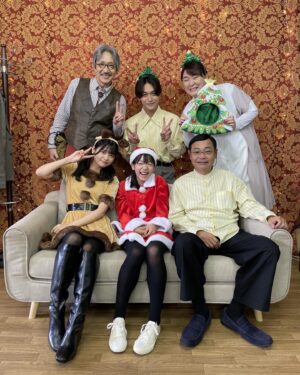 Hina Kagei Instagram - _
遅くなりましたが、
商店街のピアニスト 永遠の調べ
最終話までありがとうございました☺︎

今回、美歩という役を頂いた時に、まず台詞量の多さ
そして、なかなか難しいキャラクターに戸惑いながらも
現場のスタッフさん含め周りの方々に沢山助けられて
なんとか最終回まで撮り切ることが出来ました。

ずっとオンエアされるまで不安だったけど、
自分のやりたかった事がそのまま伝わってたと思うコメントを
見つけた時はすごく嬉しくなりました、そして私自身も
この役を通して少しは成長出来たのかなと実感しました。
本当にこの役を頂けたこと、
そして沢山の方に見てもらえたことに感謝です、
ありがとうございました。
今回共演した方々とまたご一緒出来るように、
みんなにいいお知らせが出来るようにまた頑張ります。🫡

今日まで見逃し配信で観れるので、
まだ観てない方は是非、一度観た方も是非☺︎
#商店街のピアニスト 永遠の調べ