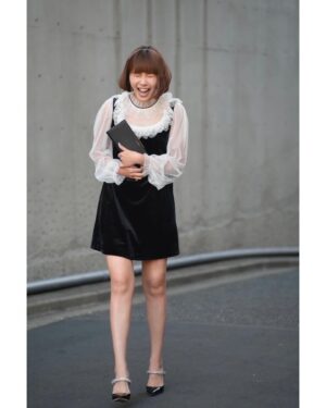 Hinako Umemura Instagram - .
Winter Wedding Party💐
お洋服タグ付けしました🏷️
