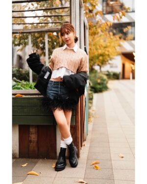 Hinako Umemura Instagram - .
I wish for a year of peace in the world and in everyone's heart🌼