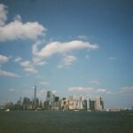 Hiroe Igeta Instagram - ナツノオモイデ。 今年の夏はおやすみをいただいて NYに一人旅へ🗽 一人で美術館行ったり、 ブロードウェイを見たり、 公園でベーグル食べたり。 そしてNYに住む先輩の柳さんにもお会いして 色んなところに連れて行っていただきました☺️ どこに行っても何を見ても刺激的で 旅の面白さを実感した数日でした。