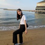 Hiroe Igeta Instagram - 福岡タワーの裏側！！ 半袖で過ごせた季節がもう恋しいです。